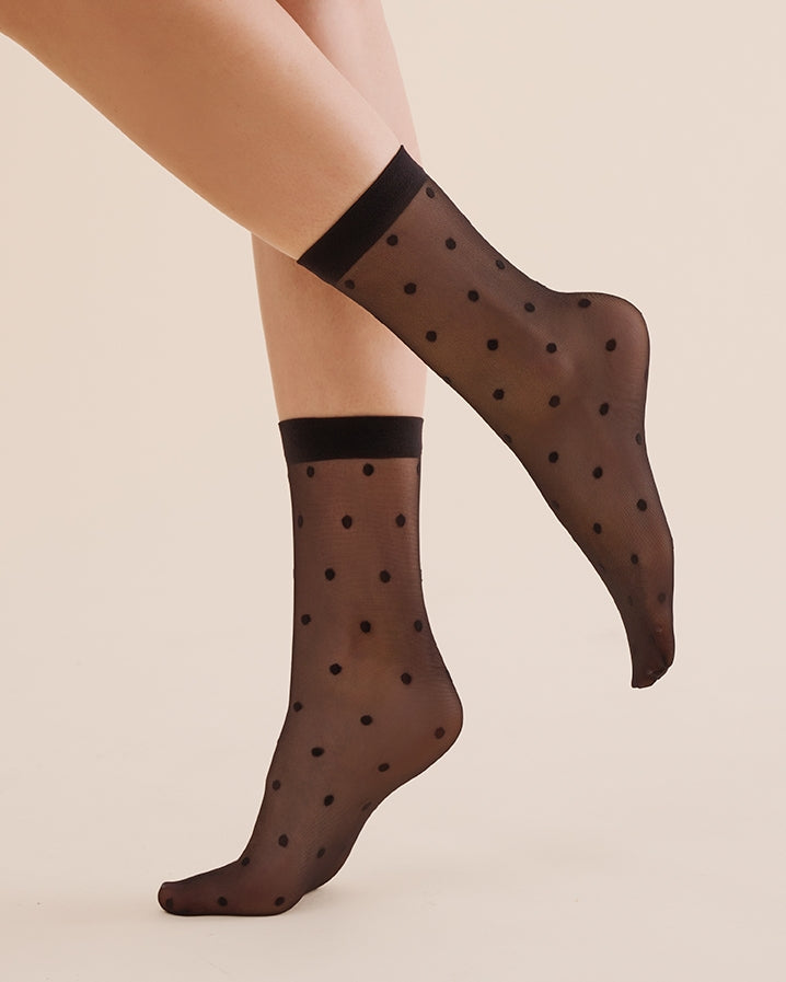 Czarne damskie skarpetki rajstopowe do szpilek w kropki Gabriella Cora 20 DEN