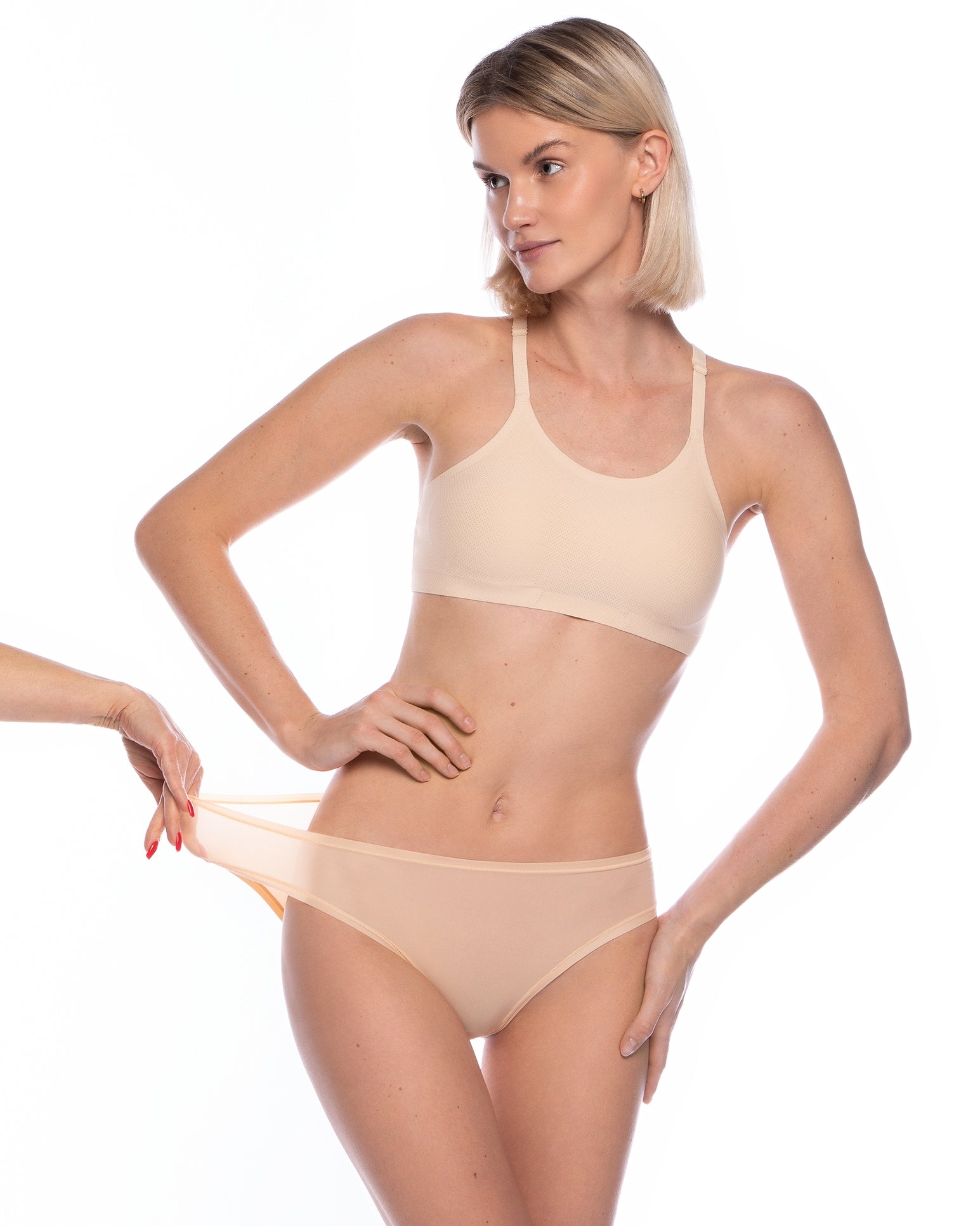 Bardzo wygodne beżowe majtki damskie LAMA FLEXY FIT BIKINI