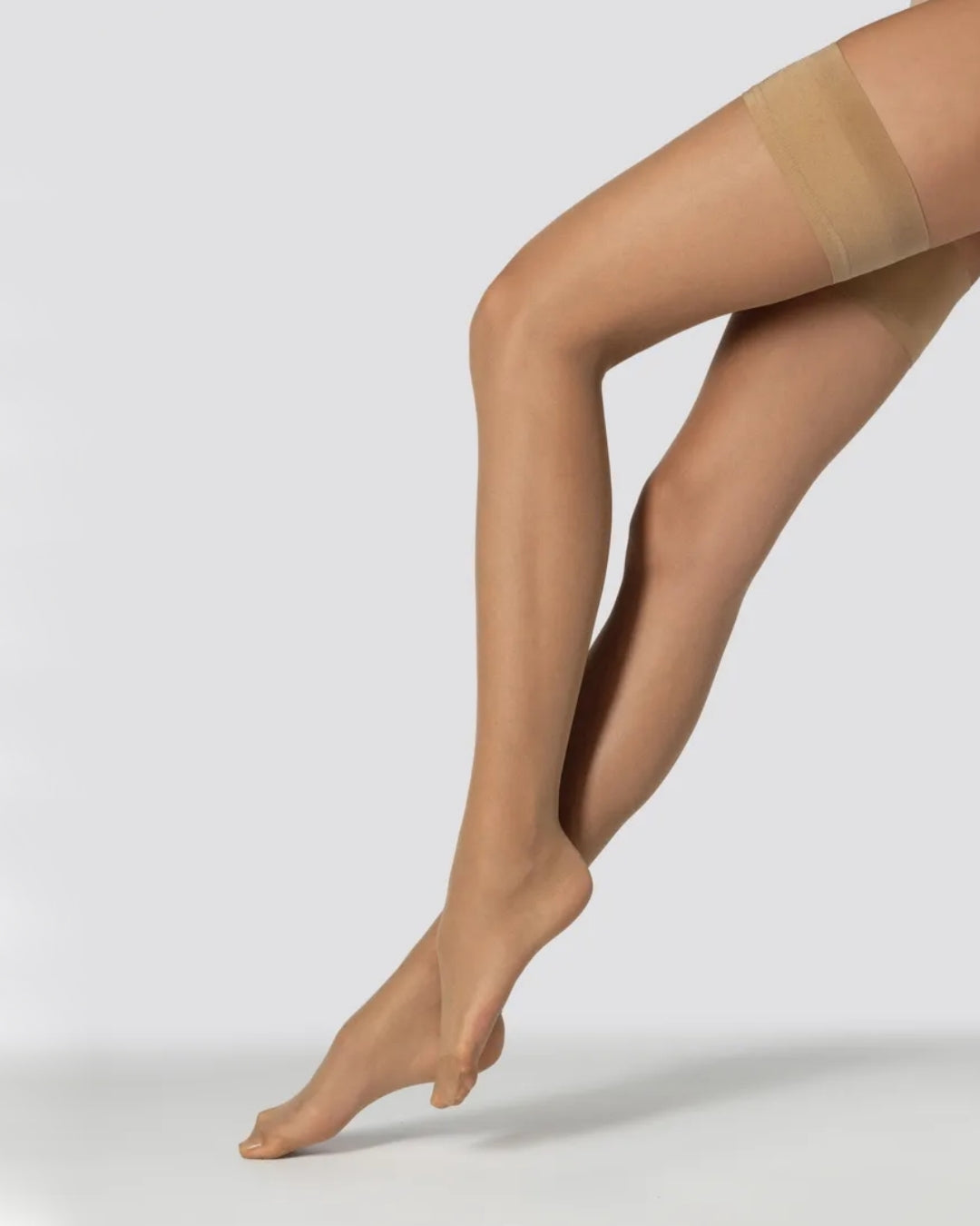 Beżowe samonośne pończochy z gładką manszetą 15 DEN Mona Grace