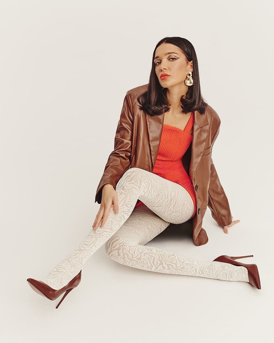 Stylowe damskie rajstopy wzorzyste mikrofibra Gabriella Cameo 50 DEN Ecru