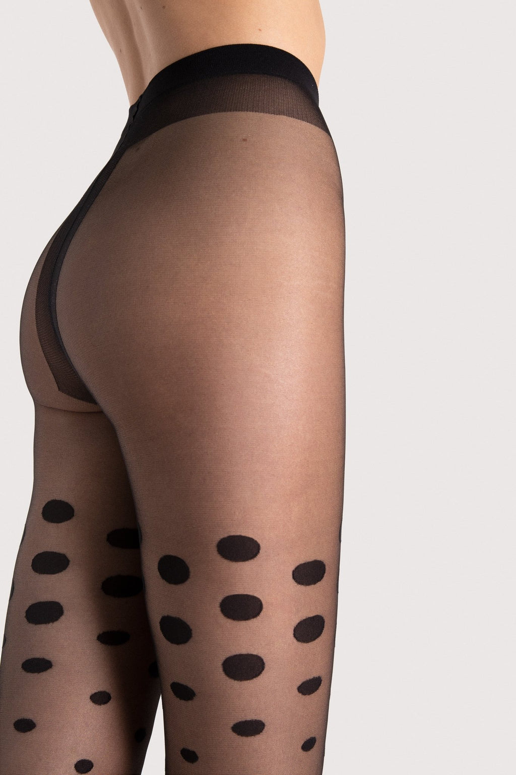 czarne bezmajtkowe damskie rajstopy wzorzyste w kropki 15 den