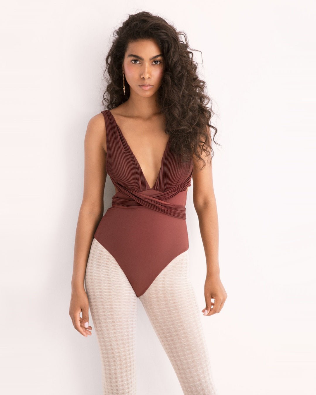 Wzorzyste rajstopy kryjące kolor ecru motyw kropek Fiore Moonrise 60 DEN