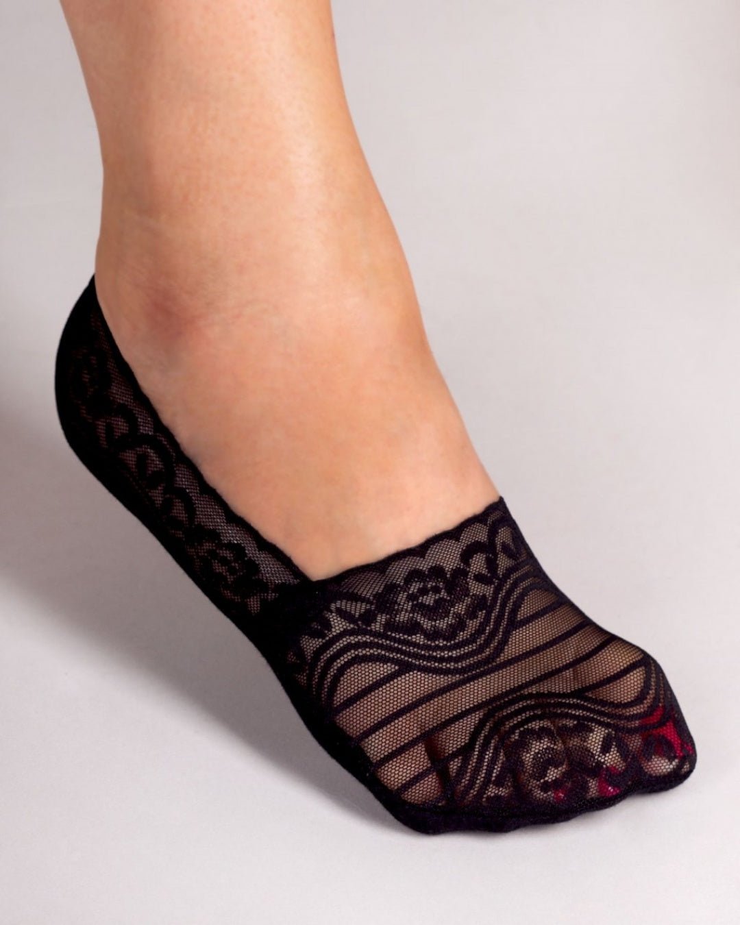 Eleganckie czarne koronkowe damskie skarpetki stopki stopki - niewidzialne skarpetki do szpilek z bawełnianą podeszwą